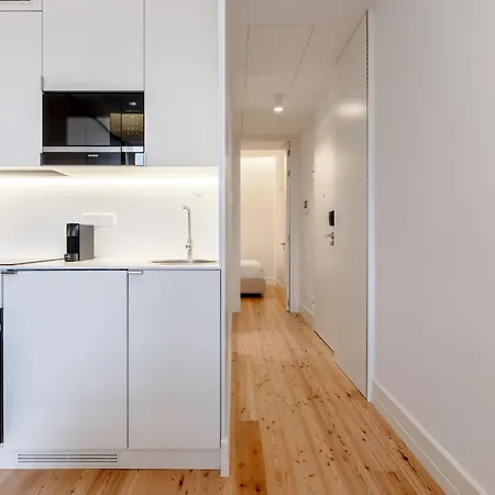 Stylish With Balcony Appartement Oporto